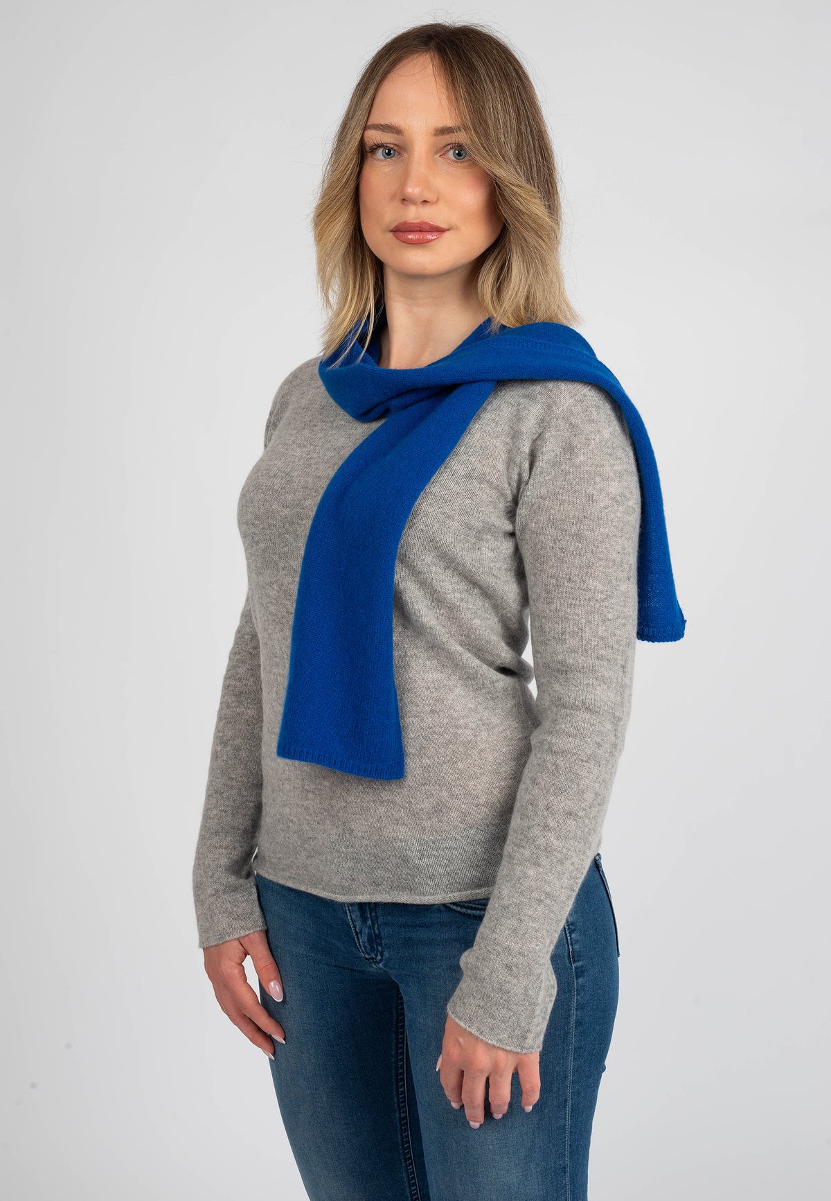 Petite écharpe femme 100 % cachemire, coloris Vert sauge, vue 6 | Dalle Piane Cashmere