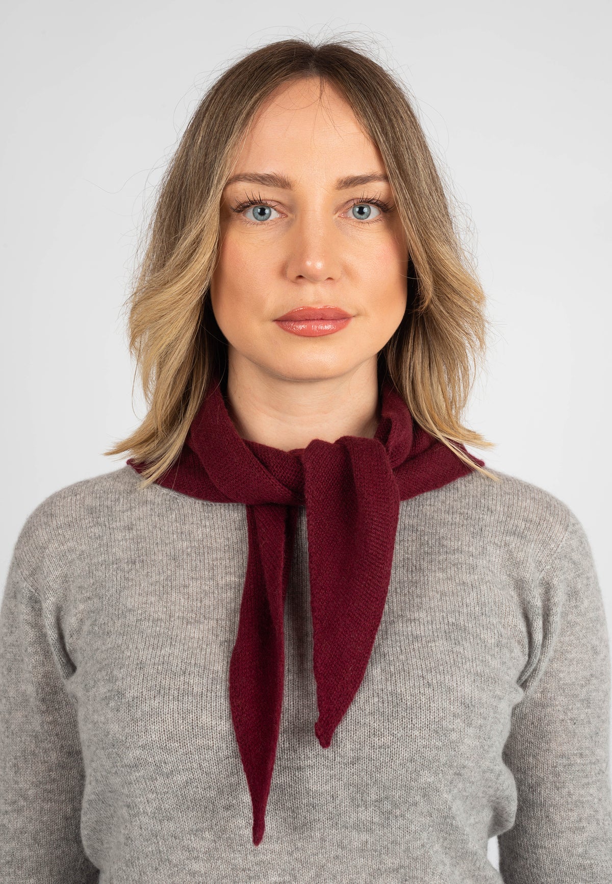 Écharpe triangle en 100 % cachemire