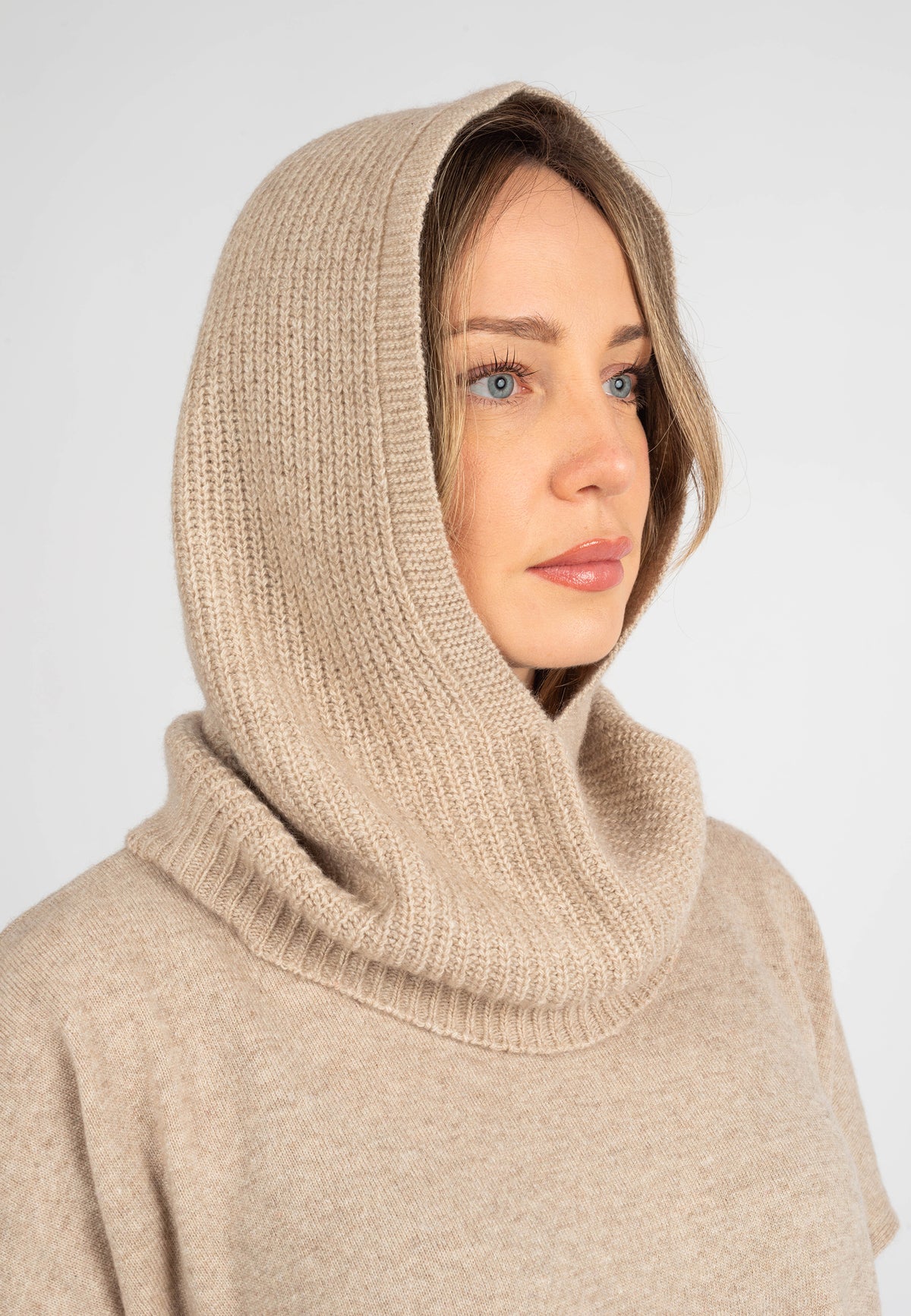 Cagoule mélange cachemire, coloris Beige, vue 2 | Dalle Piane Cashmere