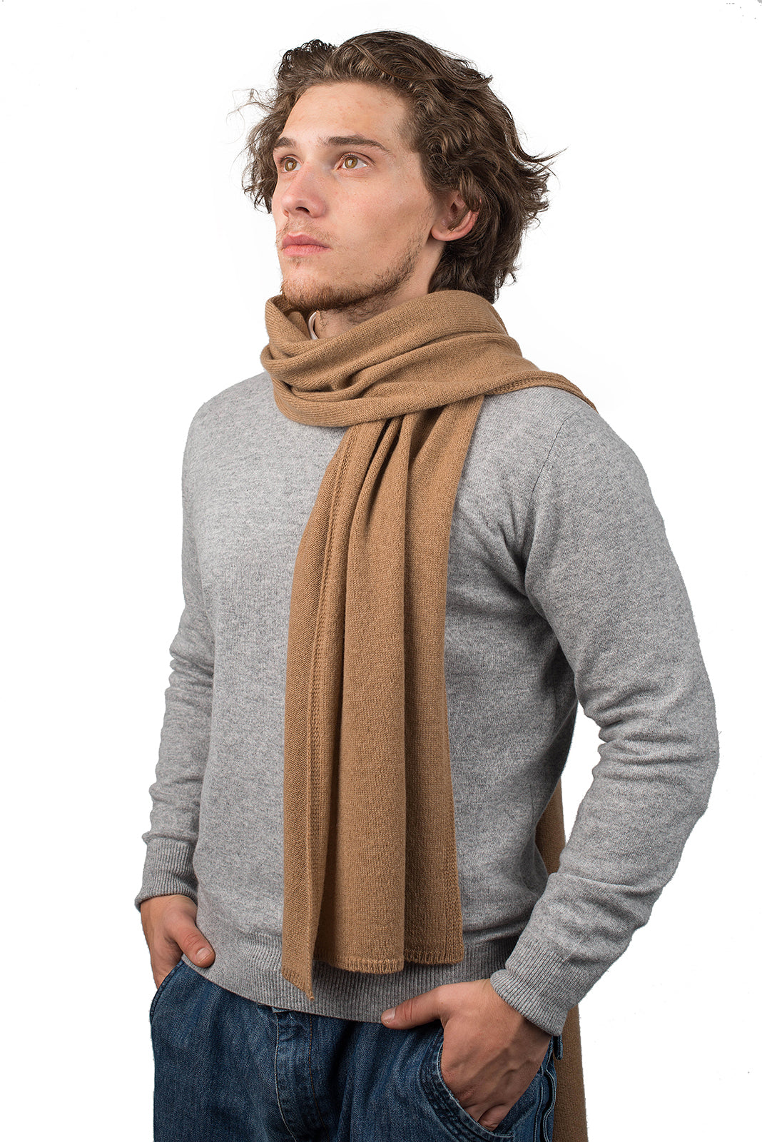 Écharpe large homme 100 % cachemire, coloris Camel | Dalle Piane Cashmere