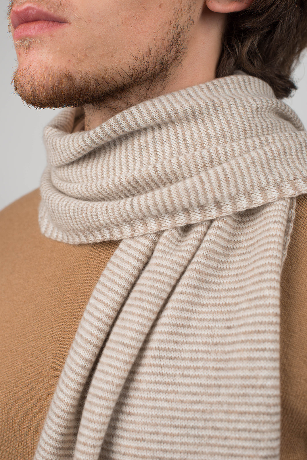 Écharpe homme à rayures 100 % cachemire, coloris Vison-Beige-Crème, vue 3 | Dalle Piane Cashmere