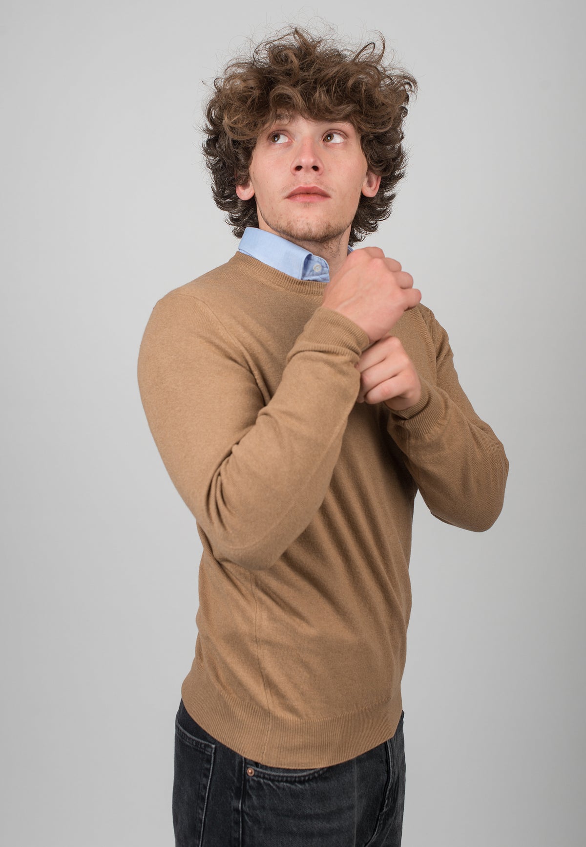 Pull col rond homme mélange cachemire, coloris Camel, vue 3 | Dalle Piane Cashmere