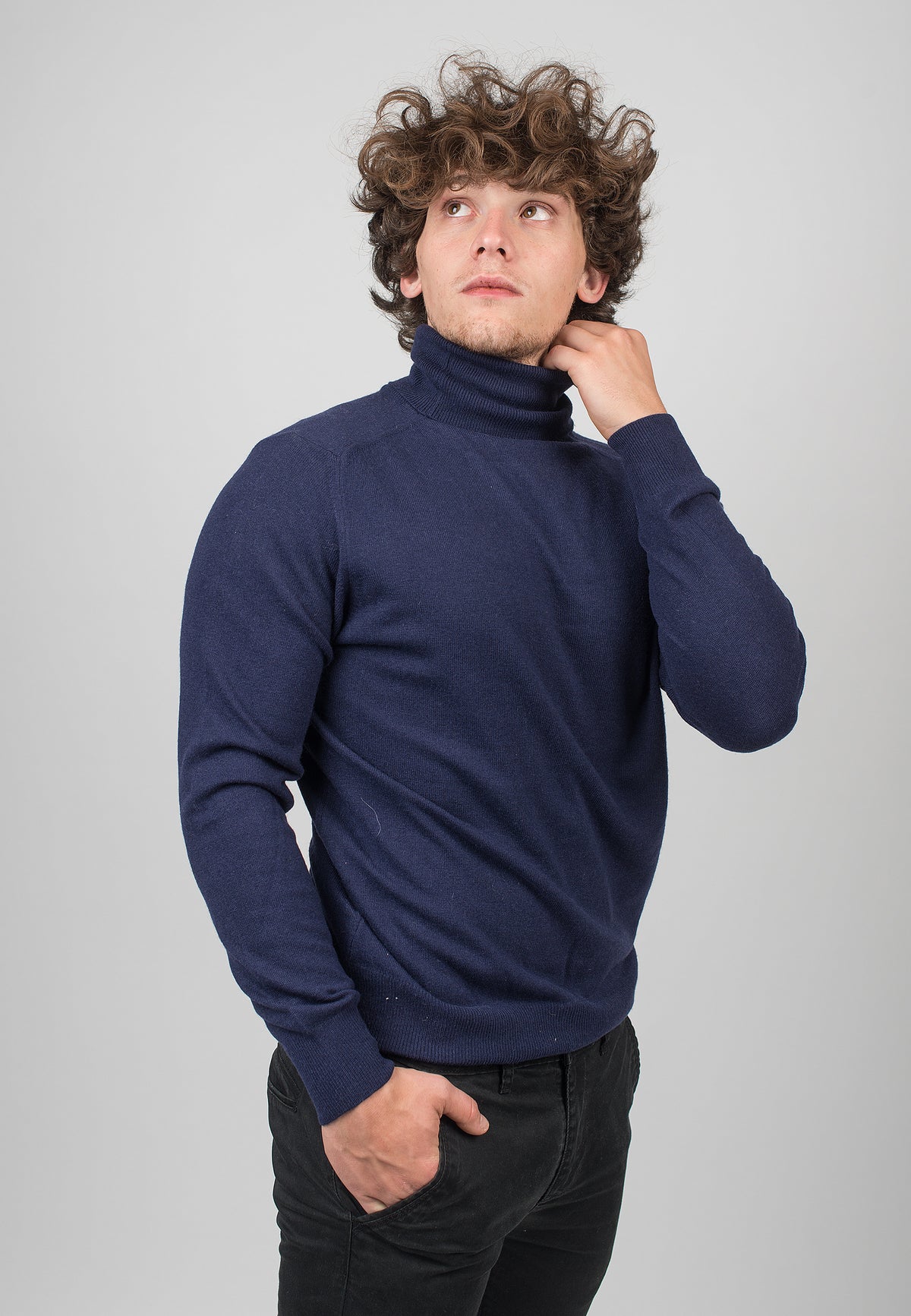 Pull col roulé homme mélange cachemire, coloris Bleu, vue 3 | Dalle Piane Cashmere