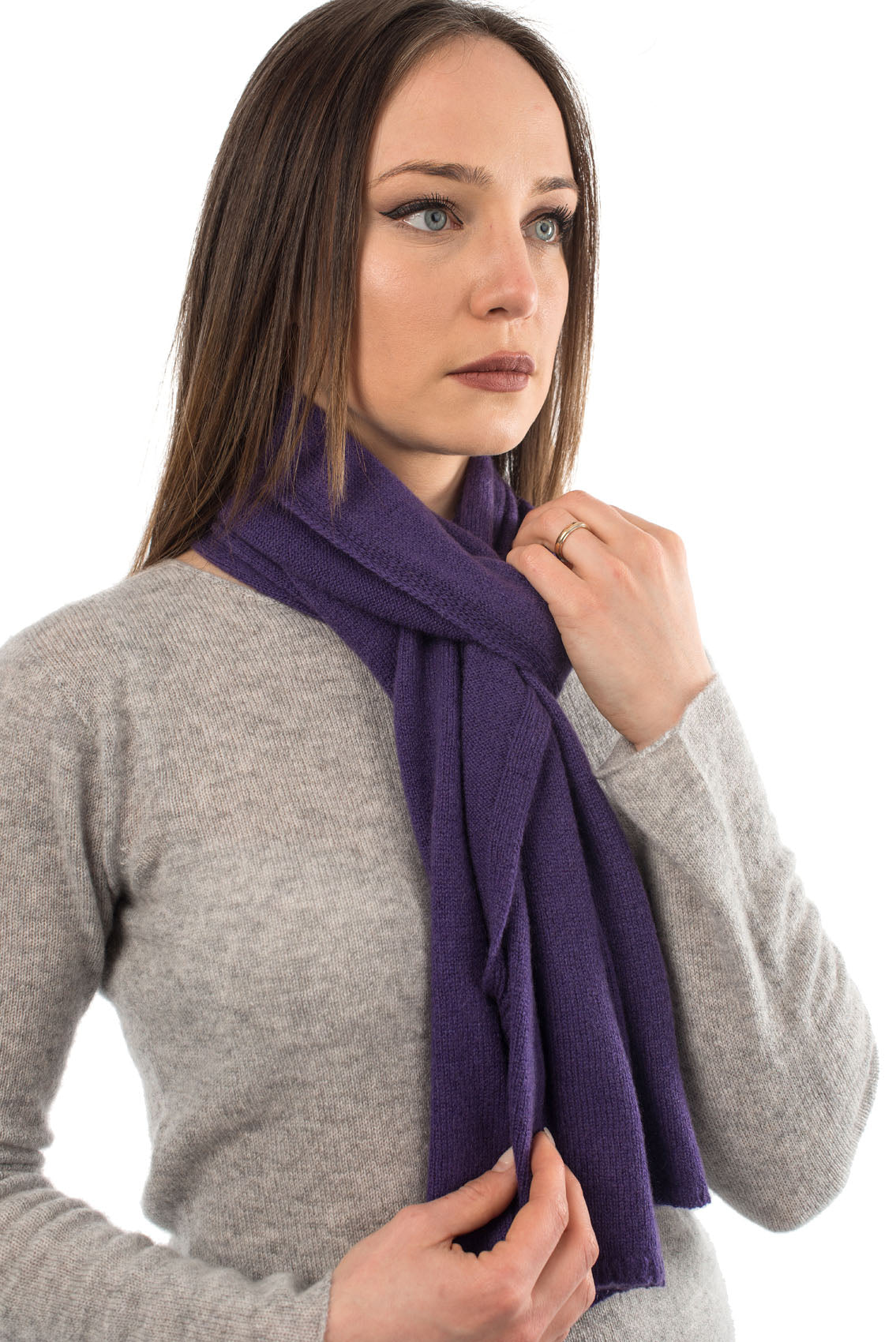 Écharpe mixte 100 % cachemire, coloris Violet, vue 3 | Dalle Piane Cashmere