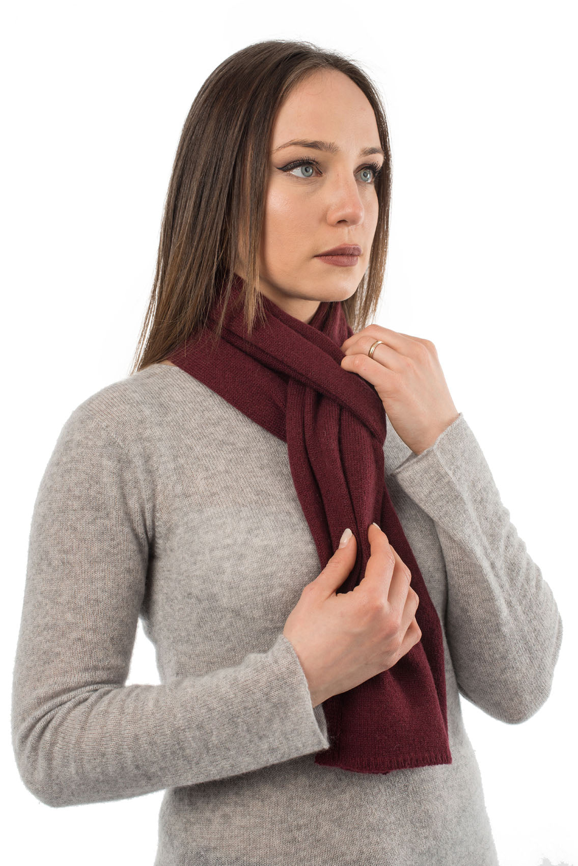 Écharpe mixte 100 % cachemire, coloris Bordeaux, vue 3 | Dalle Piane Cashmere