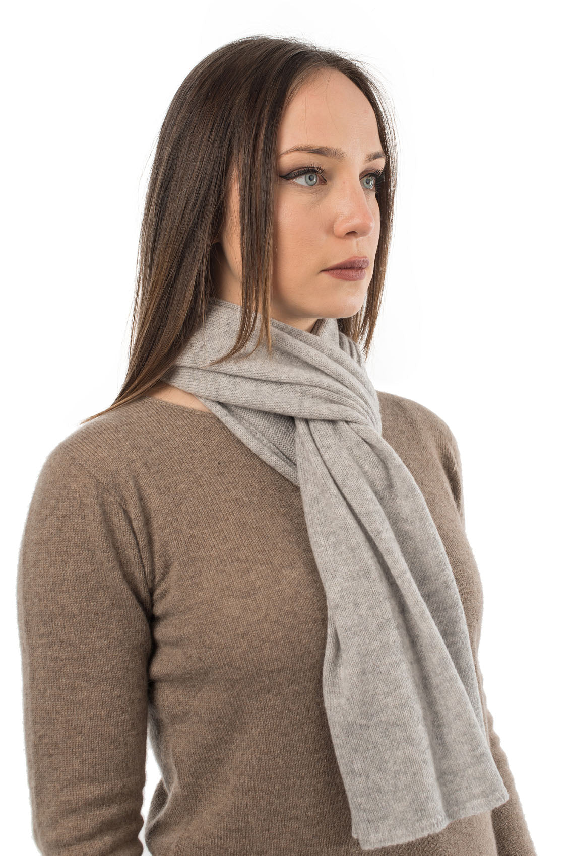 Écharpe mixte 100 % cachemire, coloris Gris, vue 2 | Dalle Piane Cashmere