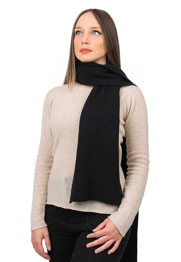 Écharpe femme côtes anglaises 100 % cachemire, coloris Noir | Dalle Piane Cashmere