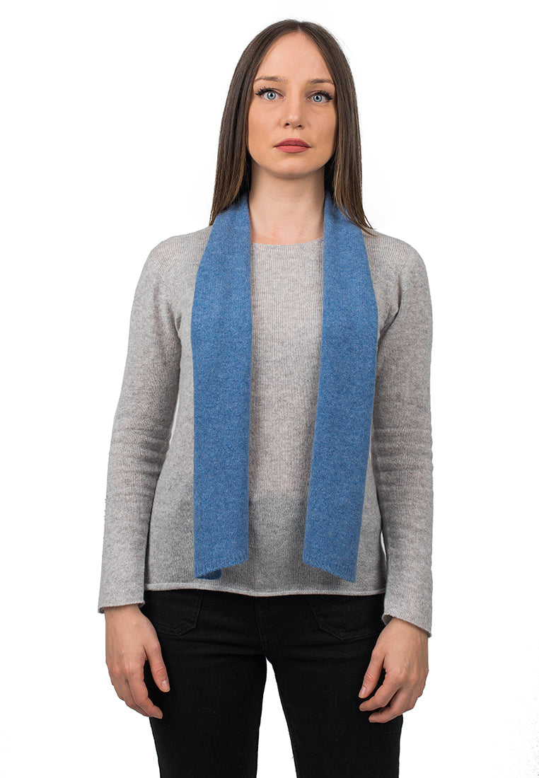Petite écharpe femme 100 % cachemire, coloris Azur | Dalle Piane Cashmere