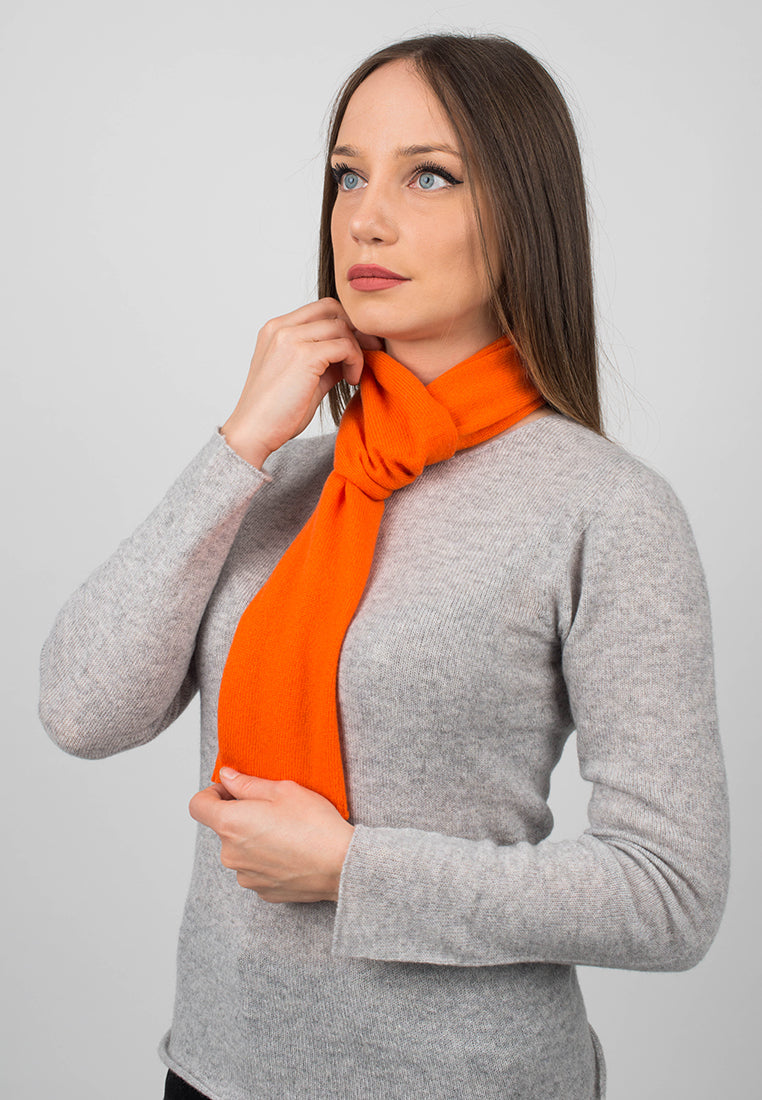 Petite écharpe femme 100 % cachemire, coloris Orange, vue 3 | Dalle Piane Cashmere