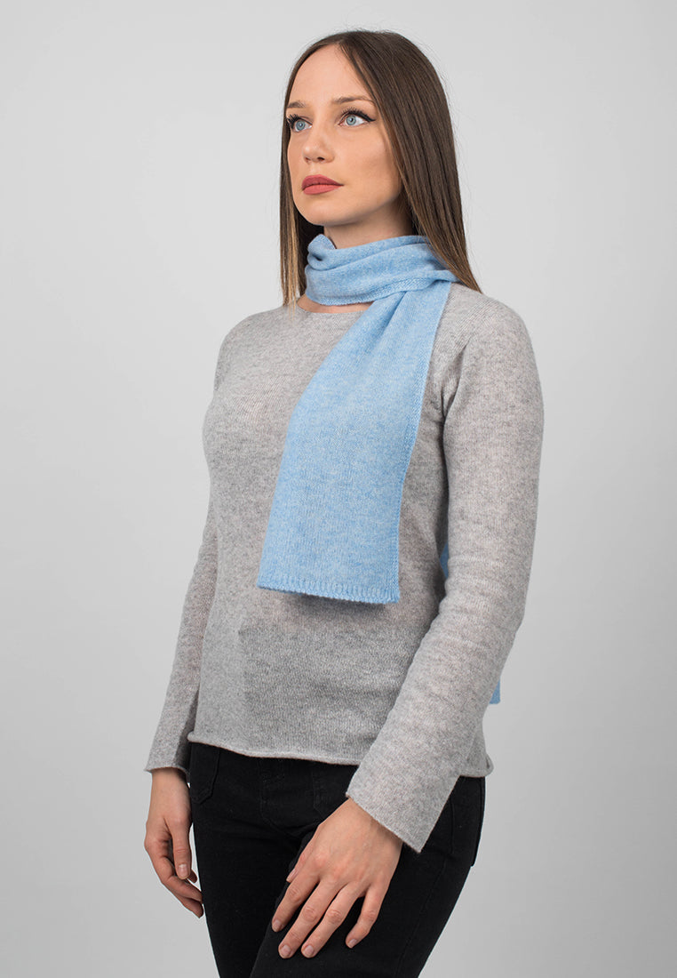 Petite écharpe femme 100 % cachemire, coloris Ciel, vue 2 | Dalle Piane Cashmere