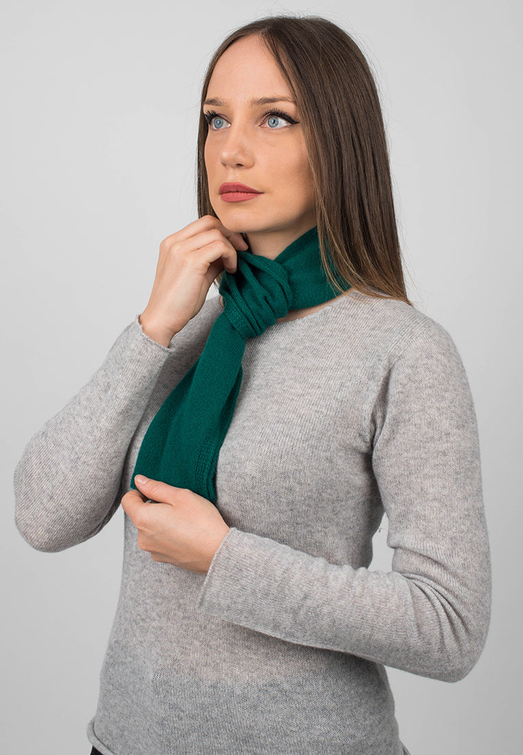 Petite écharpe femme 100 % cachemire, coloris Vert, vue 3 | Dalle Piane Cashmere