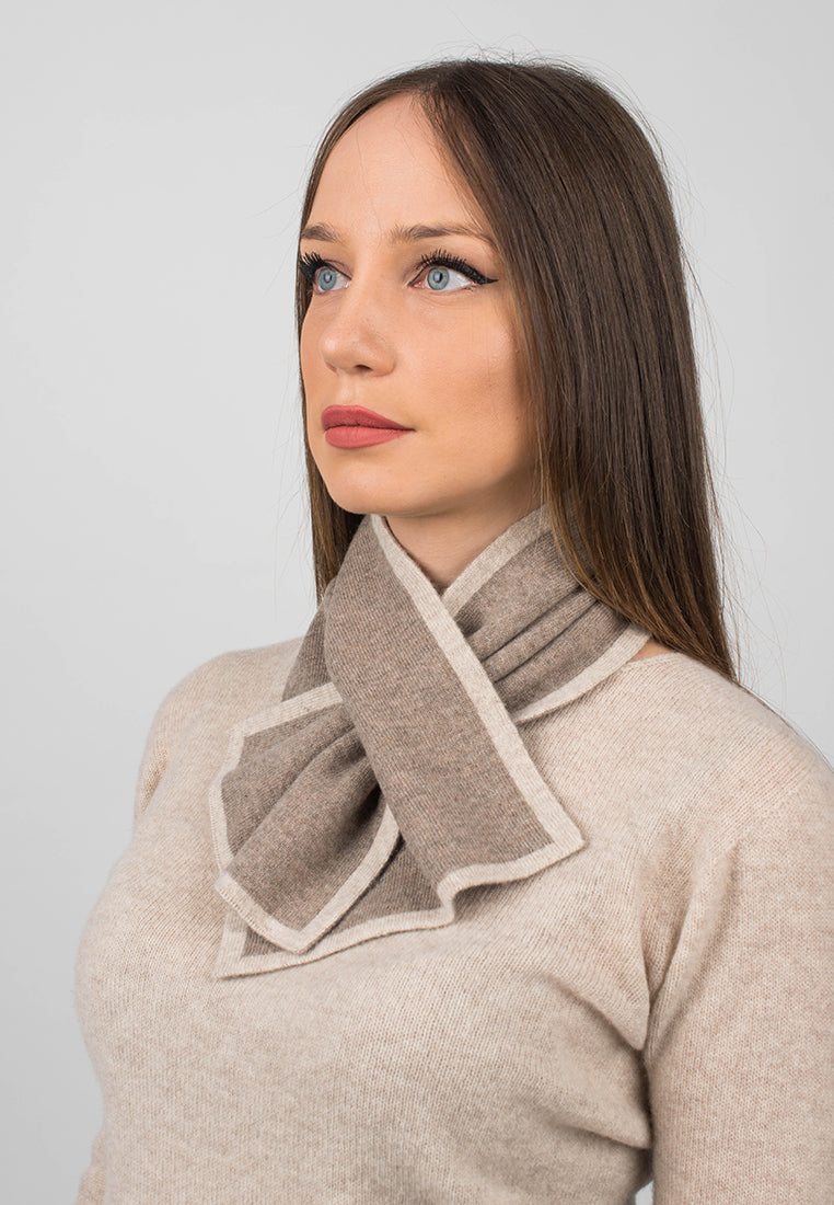 Tour de cou femme 100 % cachemire, coloris Vison, vue 2 | Dalle Piane Cashmere
