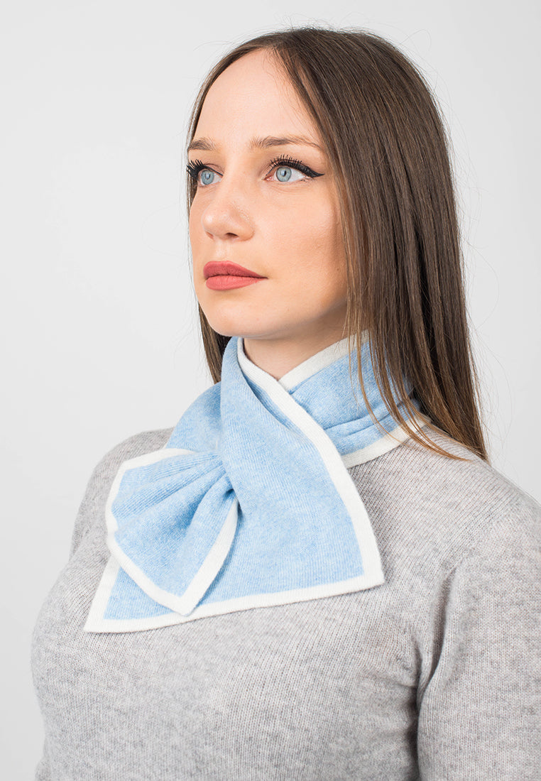 Tour de cou femme 100 % cachemire, coloris Ciel, vue 2 | Dalle Piane Cashmere