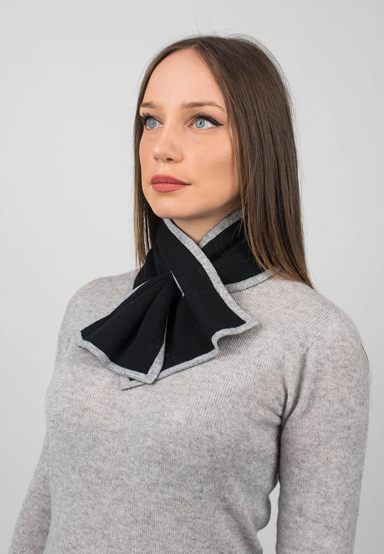 Tour de cou femme 100 % cachemire, coloris Noir, vue 2 | Dalle Piane Cashmere
