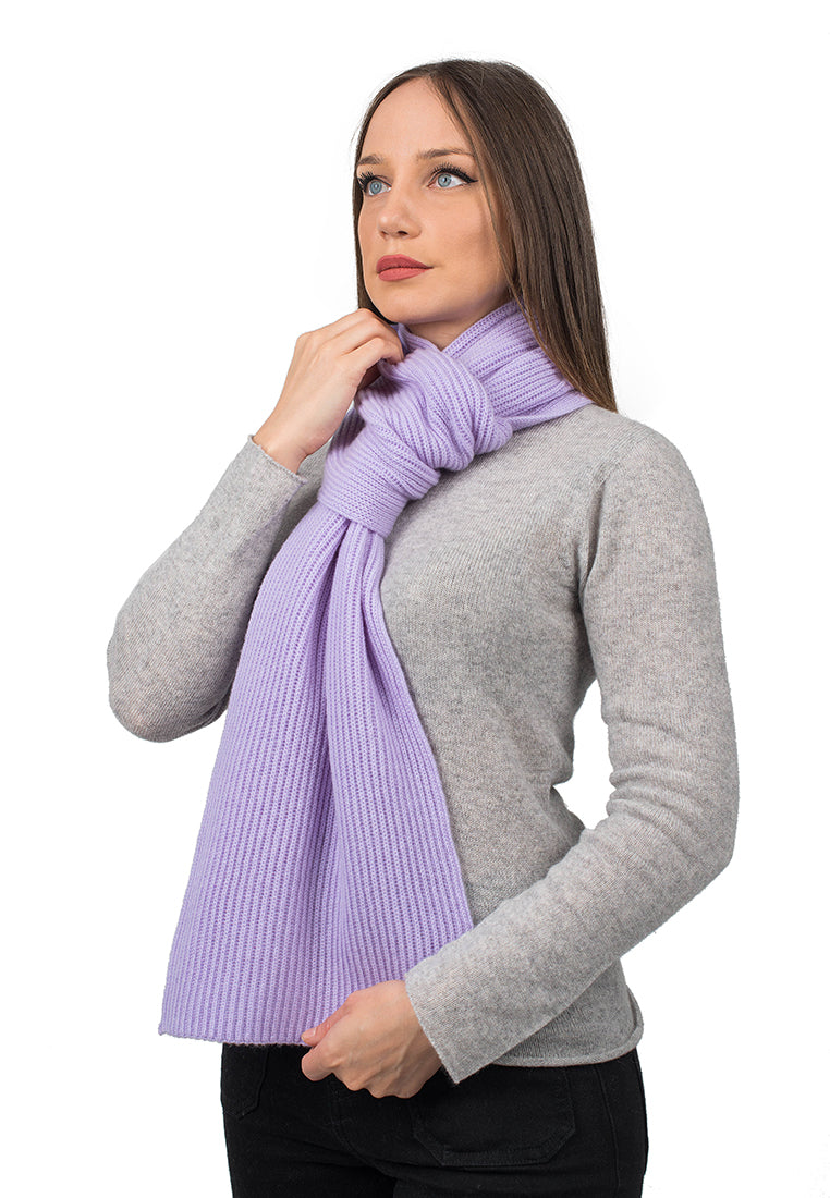 Écharpe femme côtes anglaises 100 % cachemire, coloris Lilas | Dalle Piane Cashmere