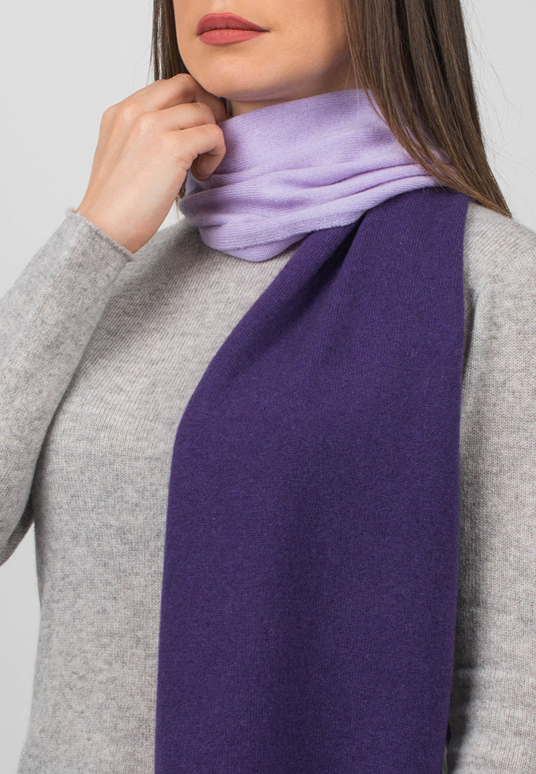 Écharpe femme bicolore 100 % cachemire, coloris Violet-Lilas, vue 3 | Dalle Piane Cashmere