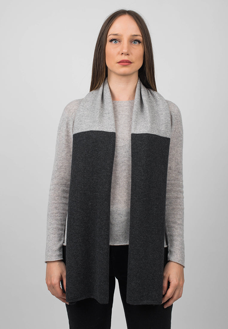 Écharpe femme bicolore 100 % cachemire, coloris Anthracite-Gris, vue 2 | Dalle Piane Cashmere