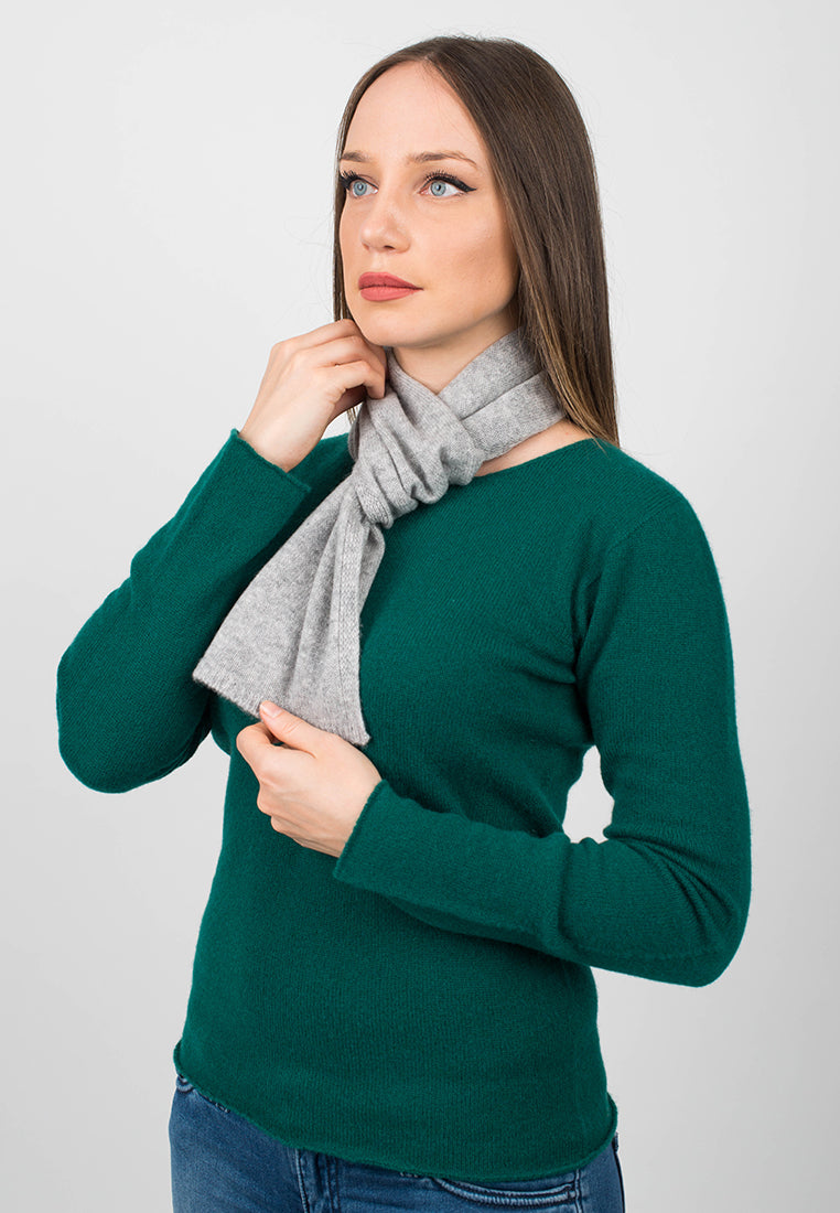 Petite écharpe femme 100 % cachemire, coloris Gris, vue 4 | Dalle Piane Cashmere
