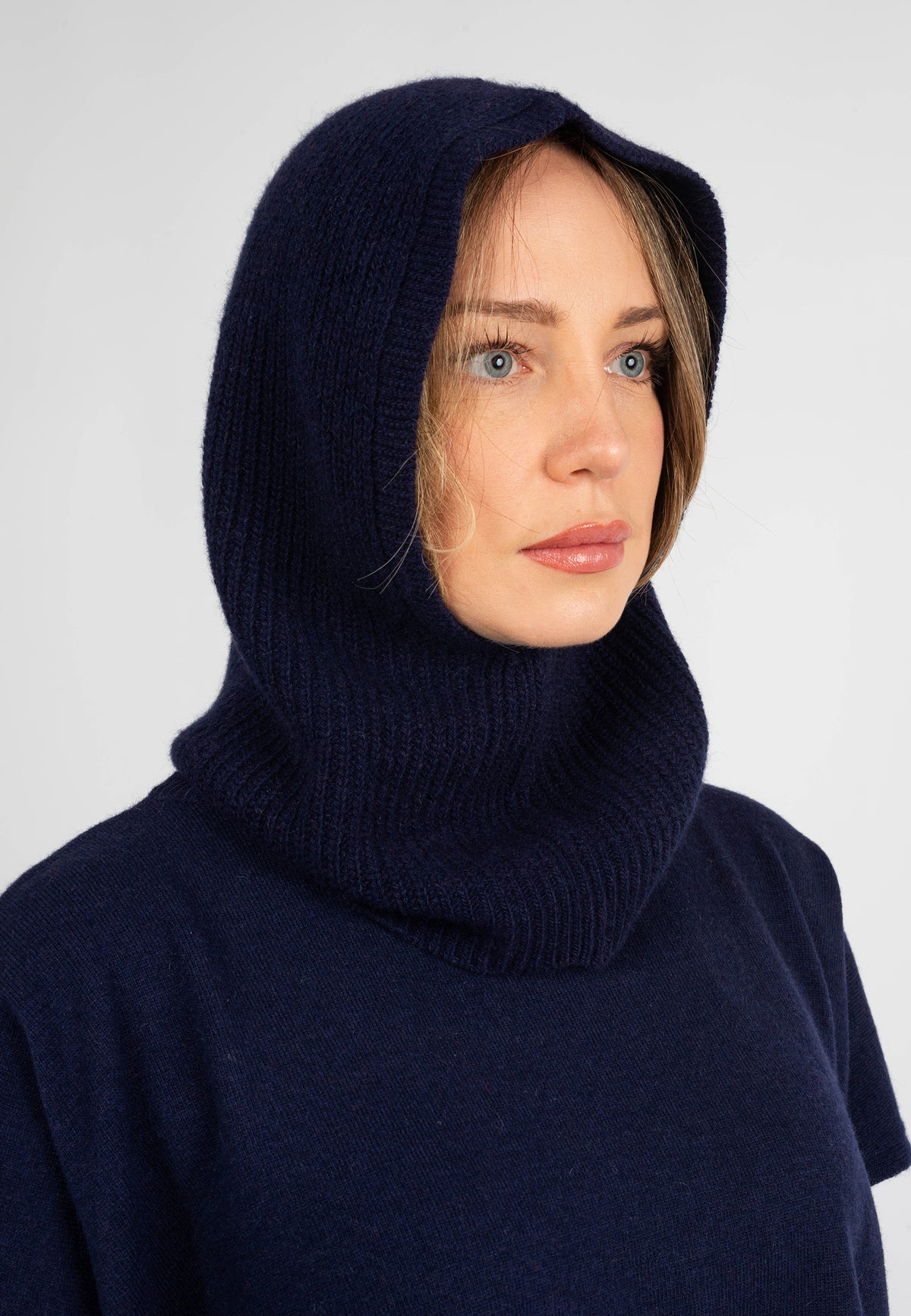 Cagoule mélange cachemire, coloris Bleu, vue 2 | Dalle Piane Cashmere