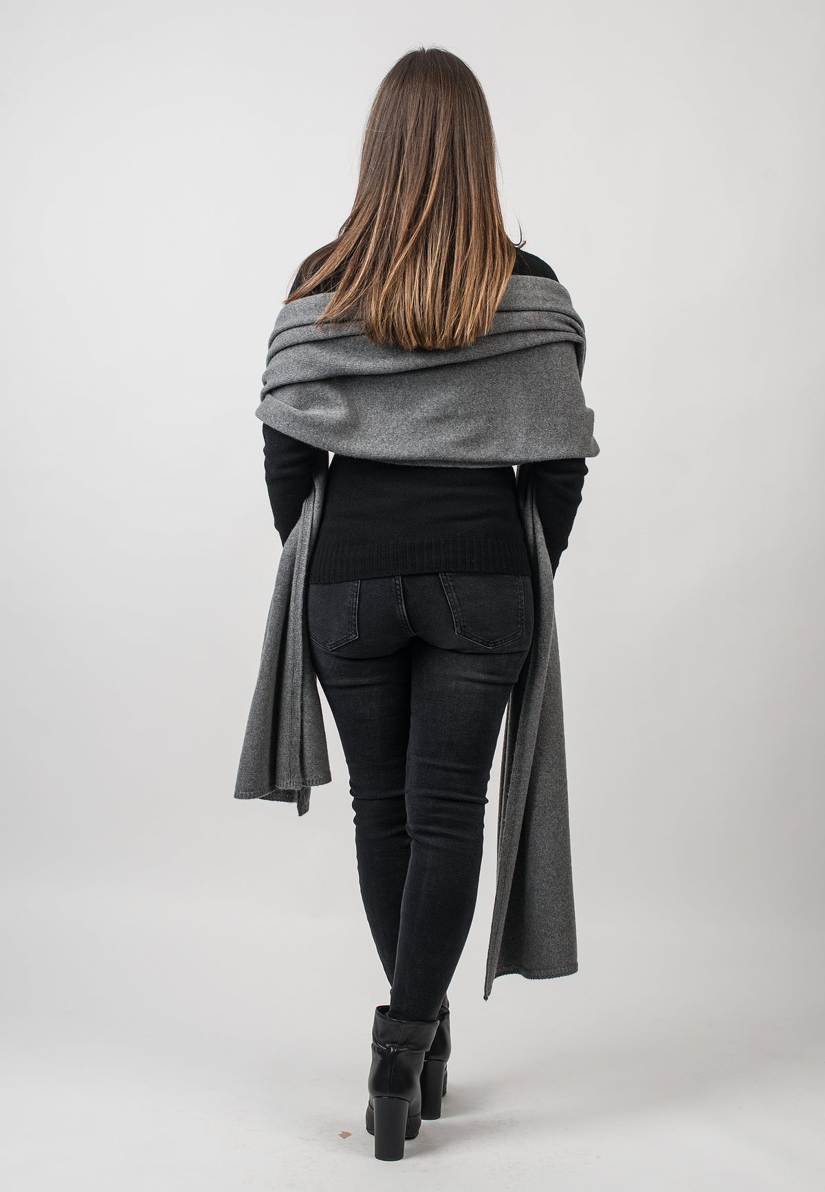 Étole femme en cachemire régénéré, coloris Gris, vue 3 | Dalle Piane Cashmere