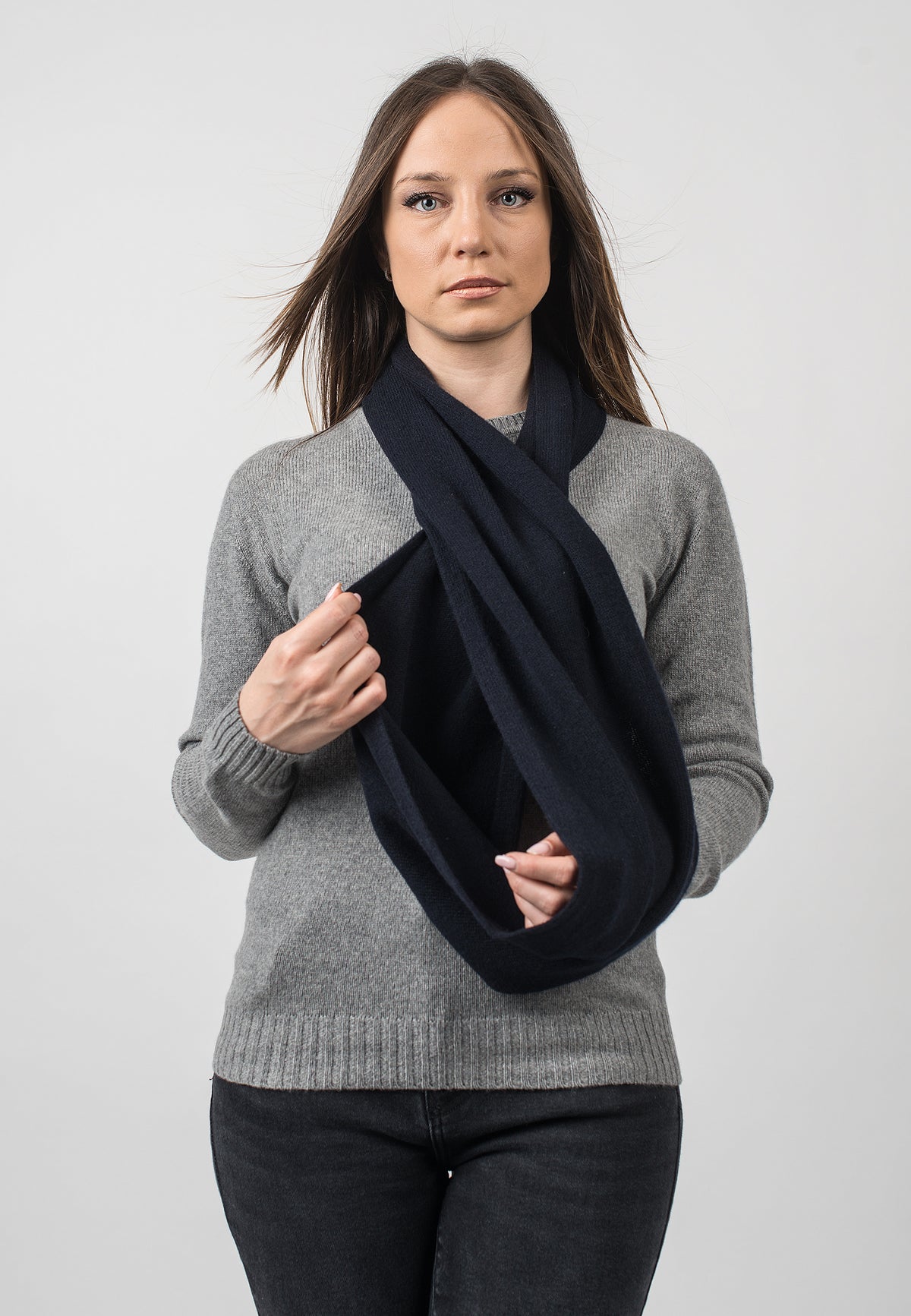 Snood femme en cachemire régénéré, coloris Bleu, vue 2 | Dalle Piane Cashmere