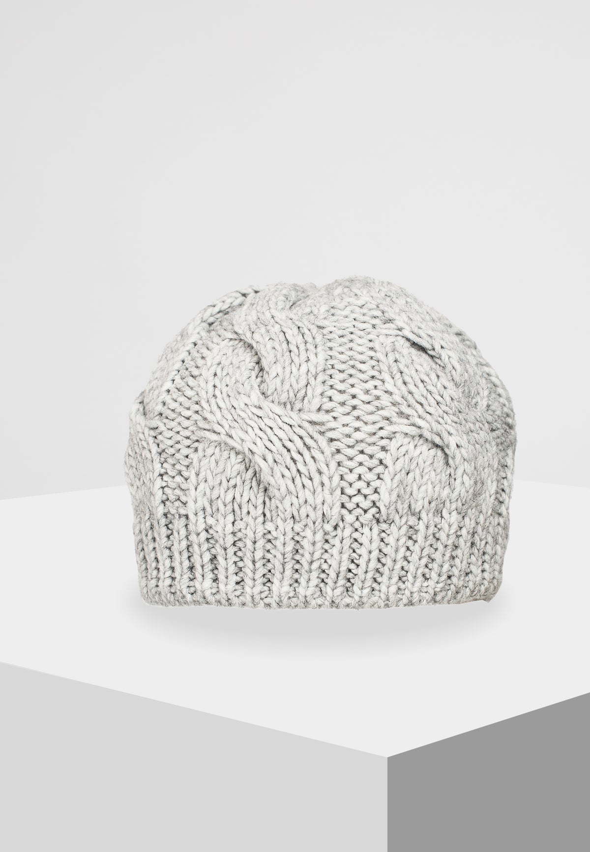 Bonnet à torsades laine et alpaga, coloris Gris, vue 2 | Dalle Piane Cashmere