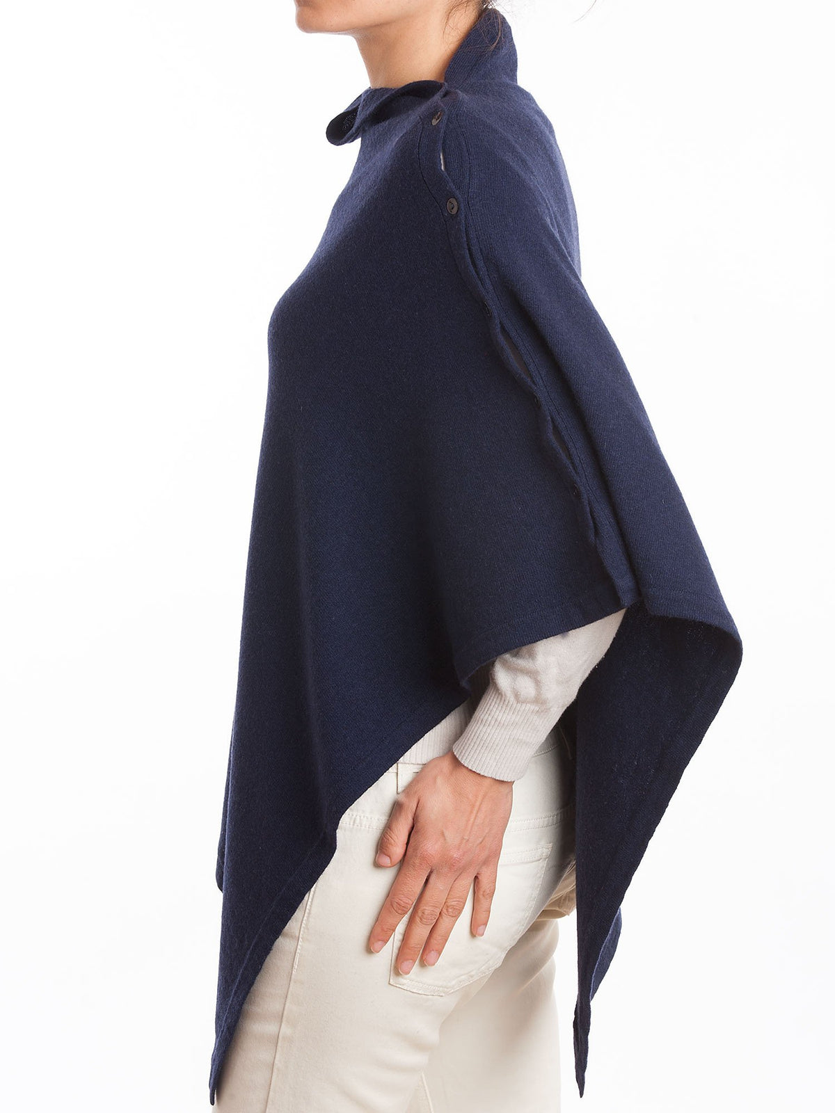 Poncho à boutons femme mélange cachemire, coloris Bleu, vue 4 | Dalle Piane Cashmere