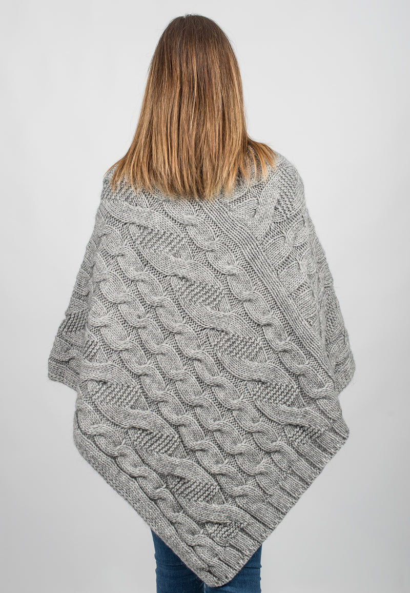 Braided V poncho | Dalle Piane Cashmere