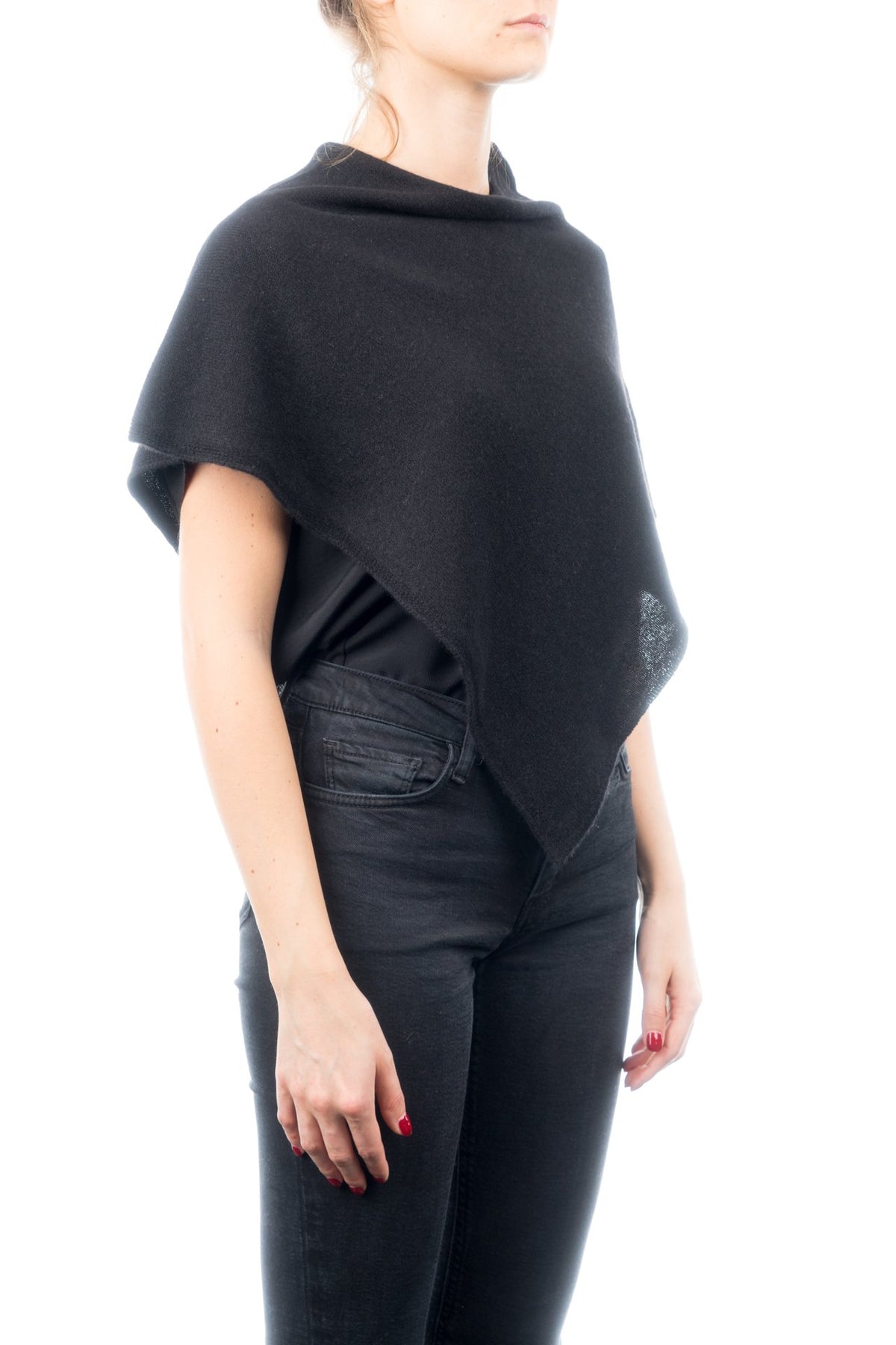 Poncho court femme 100 % cachemire, coloris Noir, vue 2 | Dalle Piane Cashmere