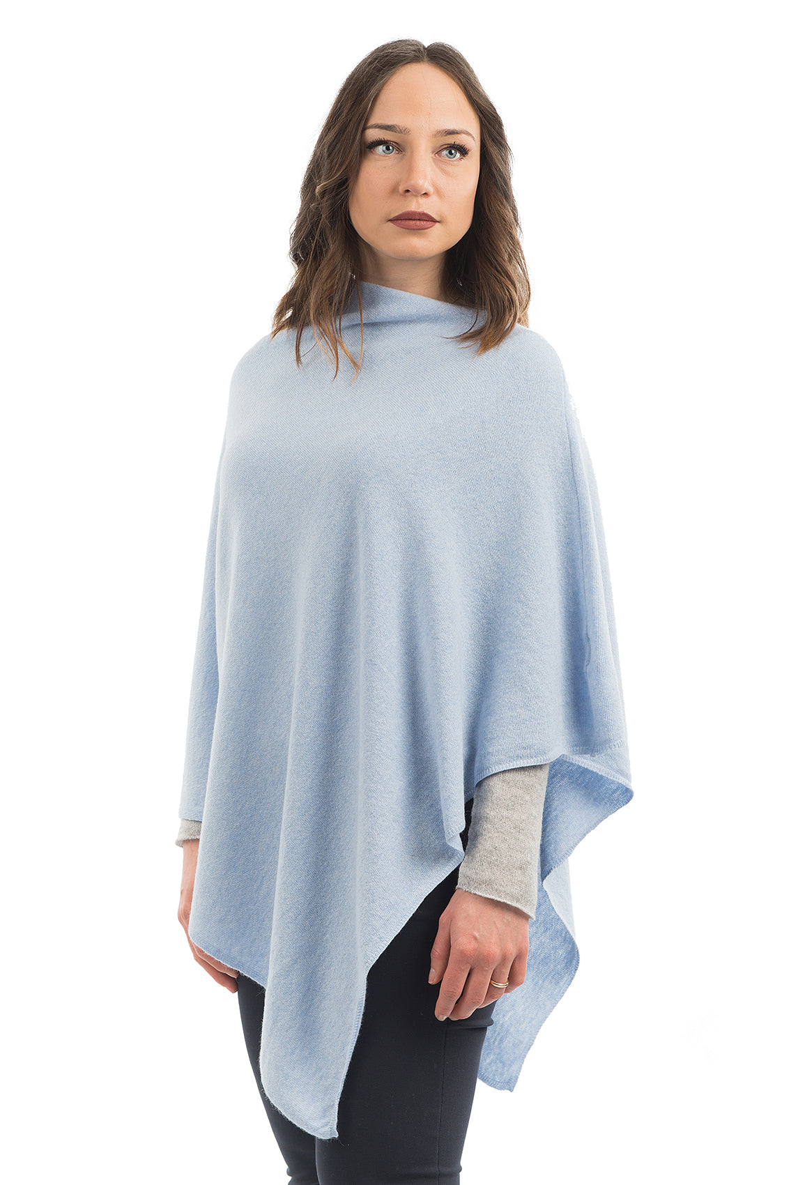 Poncho femme mélange cachemire, coloris Ciel, vue 2 | Dalle Piane Cashmere