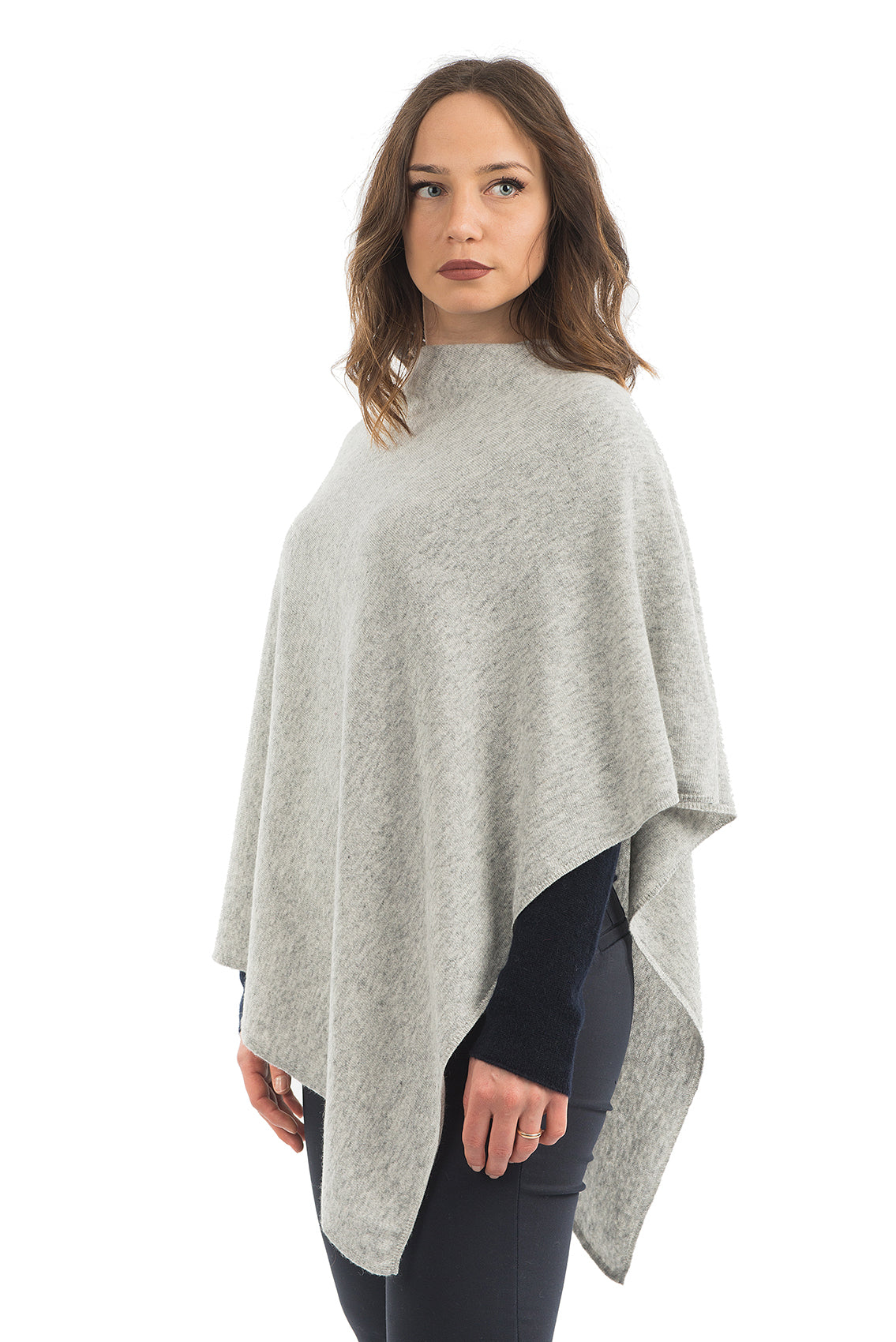 Poncho femme mélange cachemire, coloris Gris, vue 2 | Dalle Piane Cashmere