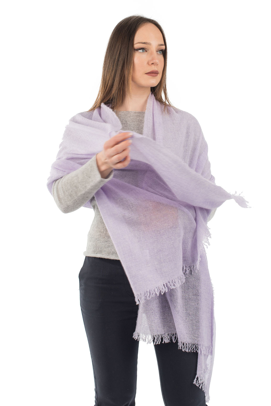 Pashmina femme 100 % cachemire, coloris Lilas, vue 2 | Dalle Piane Cashmere