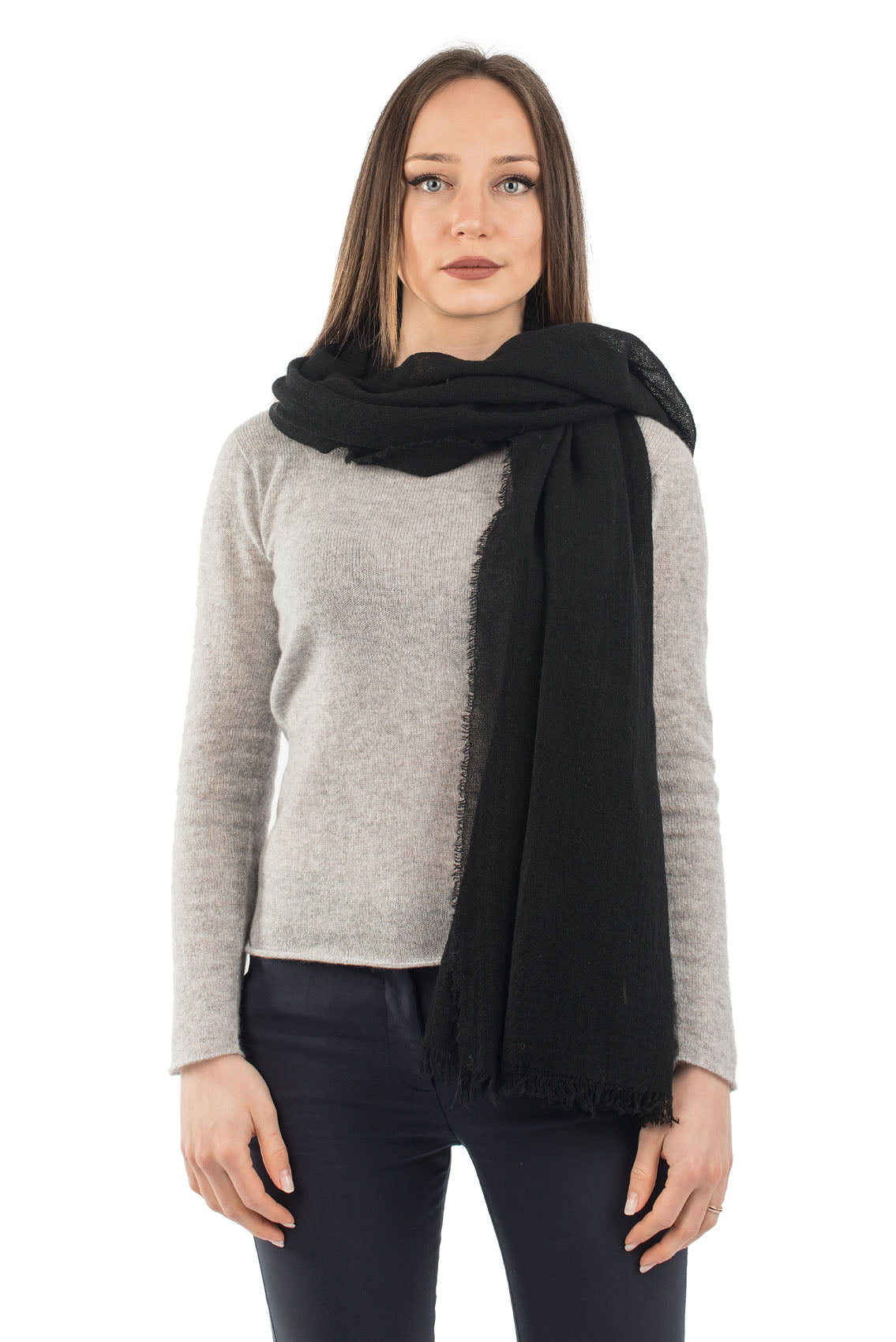Pashmina femme 100 % cachemire, coloris Noir, vue 4 | Dalle Piane Cashmere