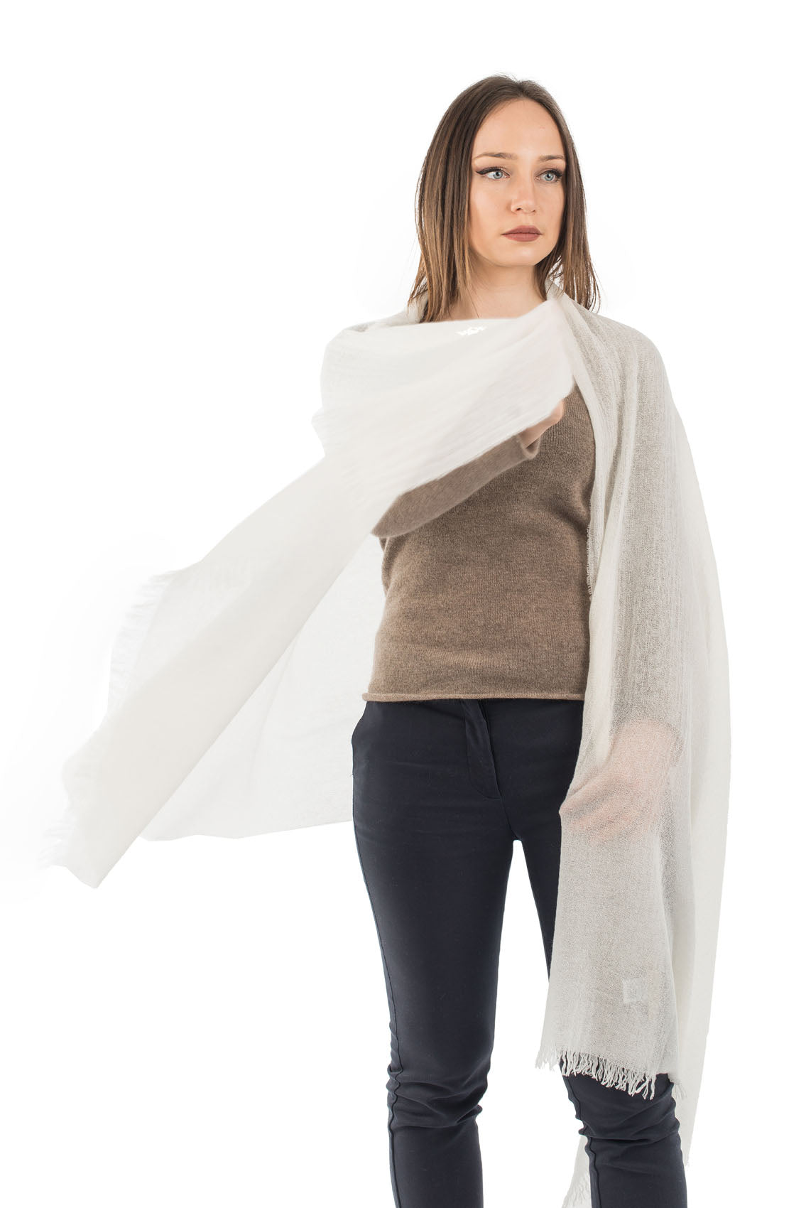 Pashmina femme 100 % cachemire, coloris Crème, vue 2 | Dalle Piane Cashmere